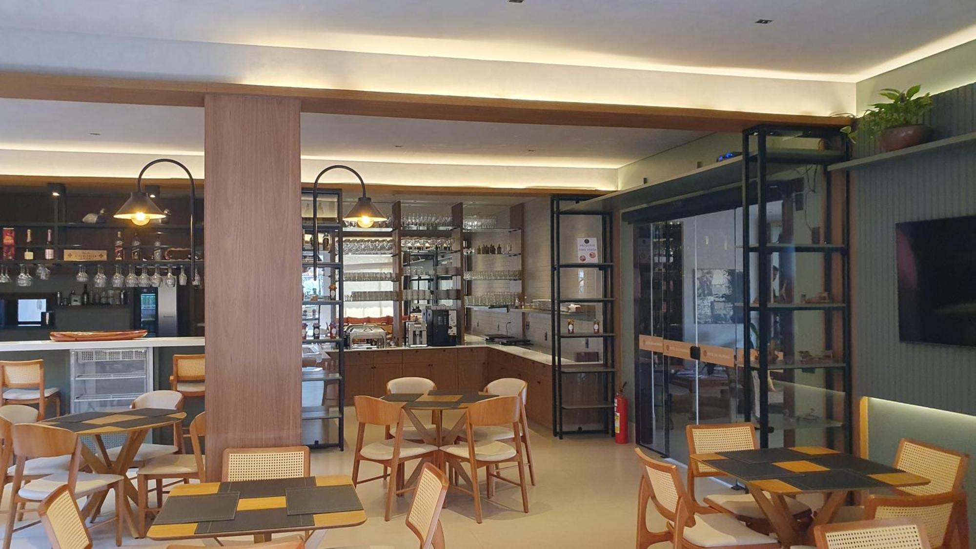 Hotel Das Palmeiras Паракату Екстериор снимка