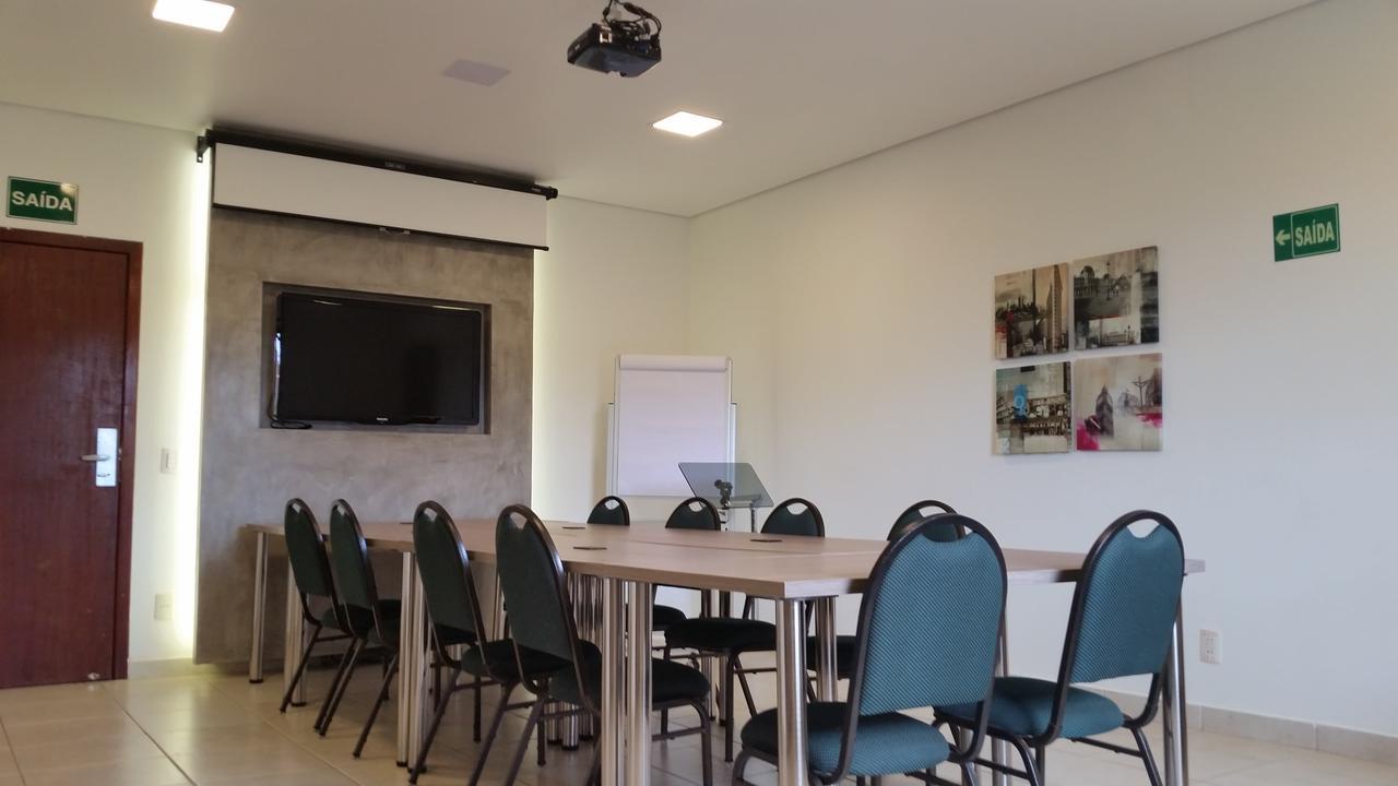 Hotel Das Palmeiras Паракату Екстериор снимка